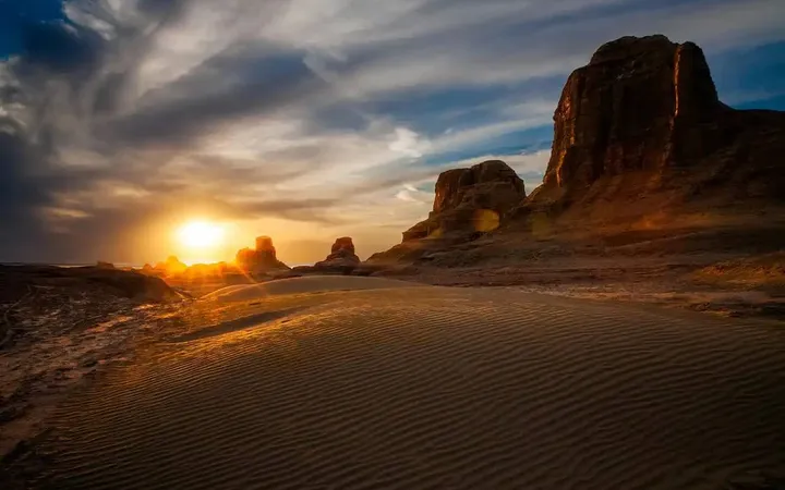 Yadan National Geopark Photography & Survival Guide 2026: Exploring Dunhuang's Ghost City